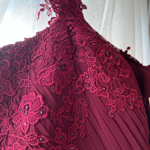 Mon Cheri Evening Dress - Picture 5 of 9